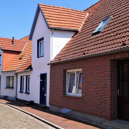 Neukalener Stadthaus Zum Alten Schmied Holiday home *