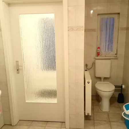 Neukalener Stadthaus Zum Alten Schmied