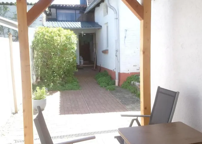 Neukalener Stadthaus Zum Alten Schmied * Neukalen