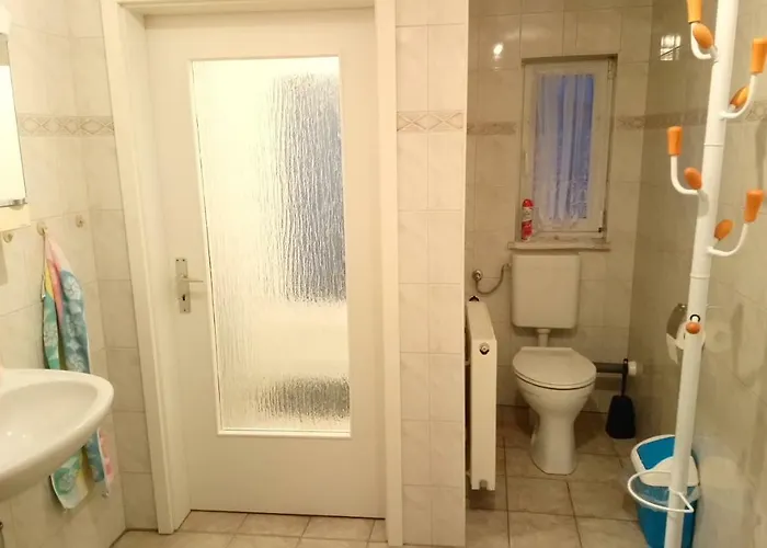 Neukalener Stadthaus Zum Alten Schmied